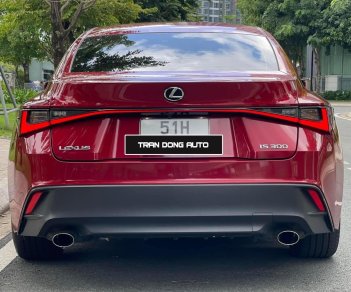 Lexus IS 300 2021 - Xe đẹp, đi 12.000km, còn rất mới bao check hãng