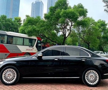 Mercedes-Benz C 250 2014 - Cần bán xe giá chỉ 875 triệu