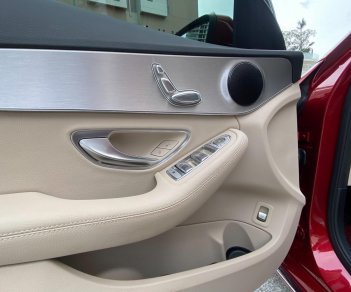 Mercedes-Benz C180 2020 - Bảo hành chính hãng không giới hạn km đến 2023