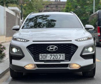 Hyundai Kona 2019 - Cần bán lại xe gia đình giá 650tr