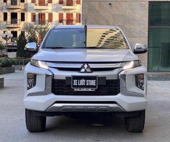 Mitsubishi Triton 2020 - Màu trắng, xe nhập