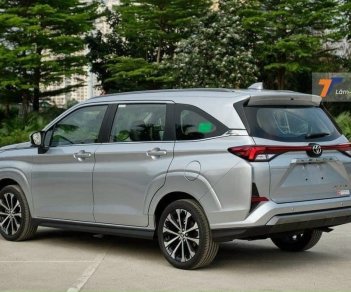 Toyota Veloz Cross 2022 - Toyota Biên Hoà - CN Bình Dương bán xe giá tốt