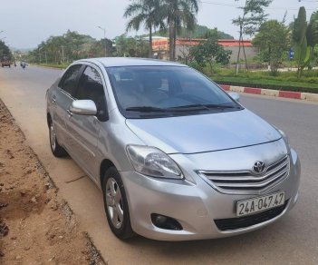 Toyota Vios 2009 - Màu bạc xe gia đình