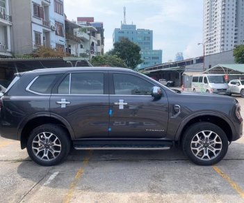 Ford Everest 2022 - Giảm ưu đãi tiền mặt lớn - Tặng phụ kiện chính hãng