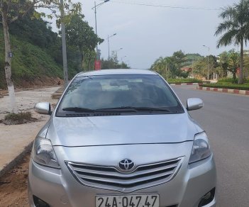 Toyota Vios 2009 - Màu bạc xe gia đình