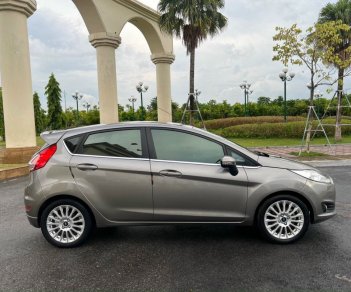 Ford Fiesta 2014 - Giá 305tr