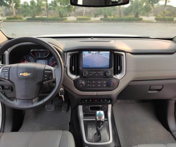 Chevrolet Colorado 2018 - Màu trắng, xe nhập