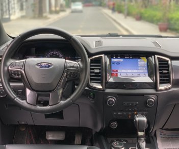 Ford Everest 2019 - Màu trắng, biển Hà Nội