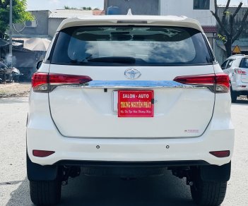 Toyota Fortuner 2019 - Xe màu trắng số tự động, giá chỉ 938 triệu