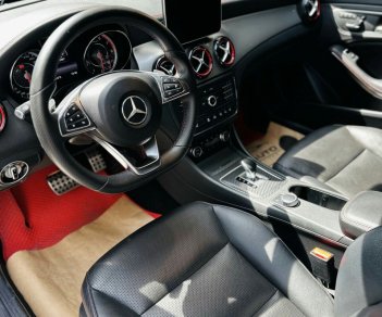 Mercedes-Benz CLA45 2016 - Siêu mới