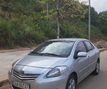 Toyota Vios 2009 - Màu bạc xe gia đình