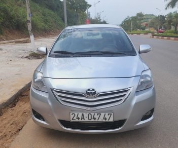 Toyota Vios 2009 - Màu bạc xe gia đình