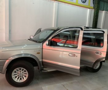 Ford Everest 2005 - Màu bạc số sàn