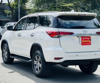 Toyota Fortuner 2019 - Xe màu trắng số tự động, giá chỉ 938 triệu