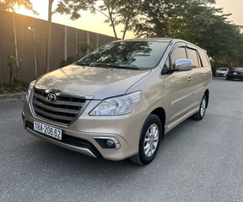 Toyota Innova 2014 - Bán xe gia đình xịn, chủ sử dụng gốc Hà Nội + đăng kiểm dài - Bao test check toàn quốc