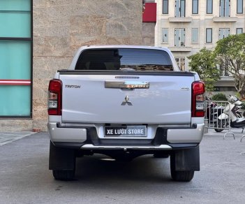 Mitsubishi Triton 2020 - Màu trắng, xe nhập