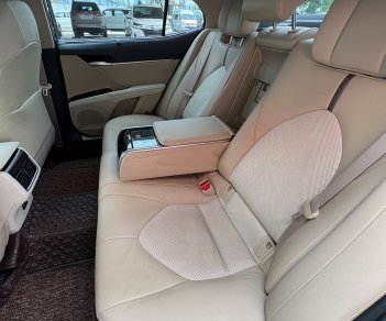 Toyota Camry 2020 - Màu đen - Biển số HCM