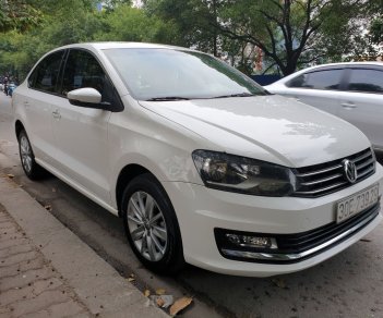 Volkswagen Polo 2016 - Màu trắng, nhập khẩu nguyên chiếc