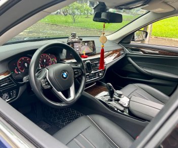 BMW 530i 2019 - Lên đời cần để lại xe đăng ký 2021, xe nhập còn cứng giá tốt