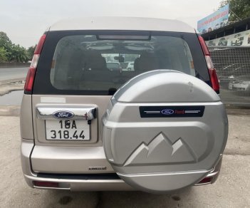 Ford Everest 2011 - Ford Everest 2011 số tự động tại Hải Phòng