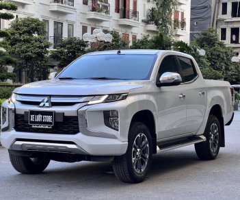 Mitsubishi Triton 2020 - Màu trắng, xe nhập