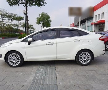 Ford Fiesta 2018 - Xe màu trắng giá hữu nghị