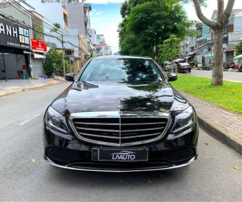 Mercedes-Benz C200 2020 - Màu đen, xe nhập