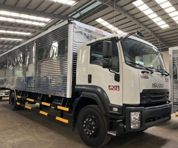 Isuzu FVR900 2022 - Xe màu trắng