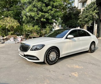 Mercedes-Benz S 450L 2021 - Mầu ngoại thất trắng, nội thất kem siêu hot