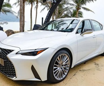 Lexus IS 300 2022 - Lexus 2022 tại 2