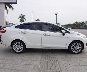 Ford Fiesta 2018 - Xe màu trắng giá hữu nghị