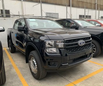 Ford Ranger 2022 - Sẵn đủ màu, trả thẳng giao xe ngay giá cực tốt, tặng gói phụ kiện - Hỗ trợ giao xe tận nơi