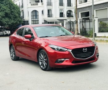 Mazda 3 2018 - Màu đỏ, giá cạnh tranh