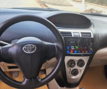 Toyota Vios 2009 - Màu bạc xe gia đình