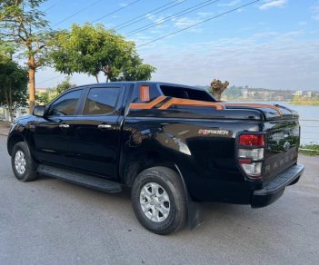 Ford Ranger 2017 - Màu đen, xe nhập số tự động, 560tr