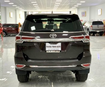 Toyota Fortuner 2017 - Cần bán lại xe siêu đẹp. Số sàn, máy dầu, 1 chủ từ đầu, hỗ trợ bank 60-70%, liên hệ giá tốt