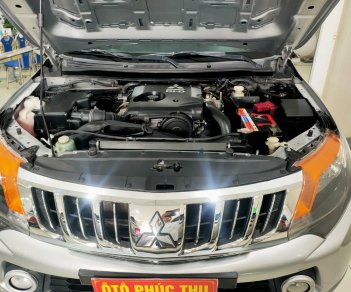 Mitsubishi Triton 2016 - Màu bạc giá cạnh tranh