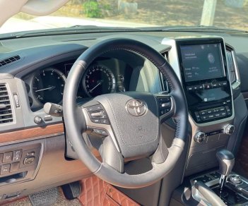 Toyota Land Cruiser 2021 - Toyota Land Cruiser 2021 số tự động