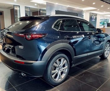 Mazda CX-30 2022 - [Sẵn xe – giao ngay] – Màu xanh đen - Giảm 50 triệu - Cam kết giá chuẩn đại lý