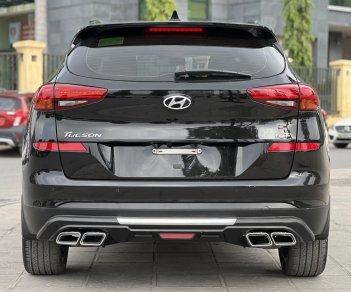 Hyundai Tucson 2020 - Màu đen, nội thất kem