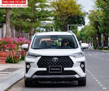 Toyota Veloz Cross 2022 - Màu trắng, nhập khẩu nguyên chiếc