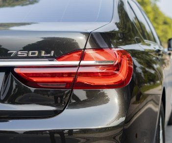 BMW 730Li 2018 - Màu đen nội thất đen