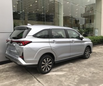 Toyota Veloz Cross 2022 - Lô xe nhập khẩu cuối cùng. Giảm giá sâu, hỗ trợ trả góp lãi suất tốt, sẵn xe giao ngay