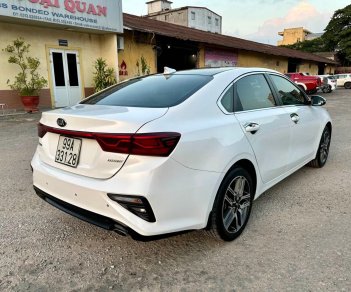 Kia Cerato 2019 - Màu trắng giá hữu nghị