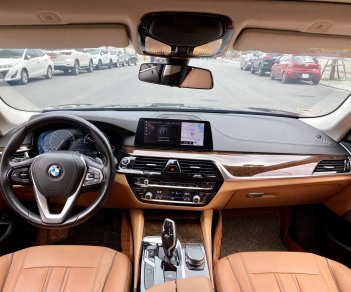 BMW 530i 2018 - Sang trọng đẳng cấp