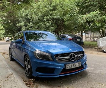 Mercedes-Benz A250 2014 - Màu xanh lam, nhập khẩu