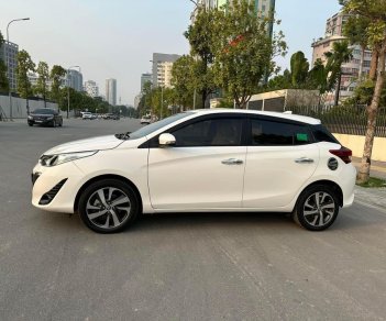 Toyota Yaris 2019 - Màu trắng, nhập khẩu, giá cực tốt