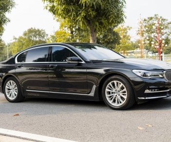 BMW 730Li 2018 - Màu đen nội thất đen