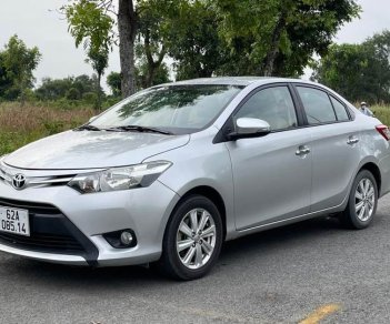 Toyota Vios 2017 - Màu bạc giá hữu nghị