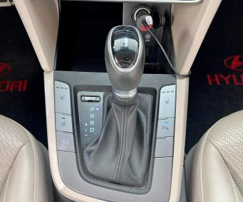 Hyundai Elantra 1.5 AT  2019 - — Sản Xuất 2019 cá nhân một chủ 